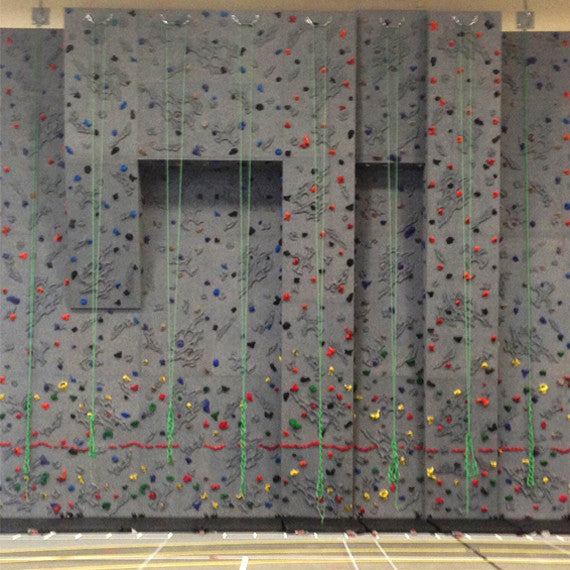 Top Rope Climbing Wall with Two Roofs and Three Overhangs