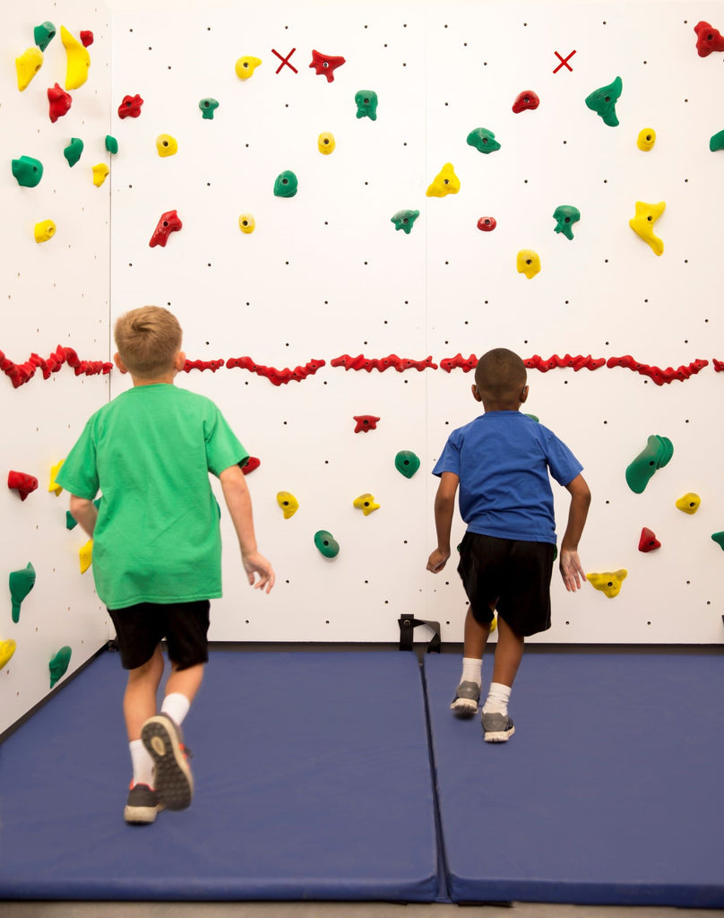 Competitive Fun on the Climbing Wall with Races