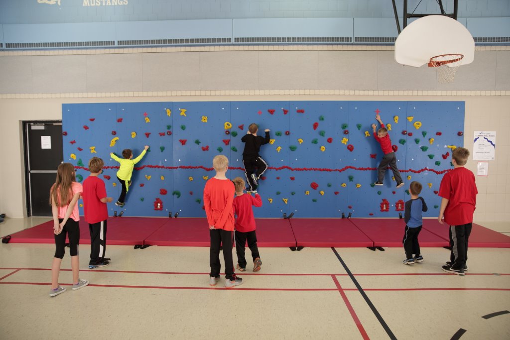 Climbing Activity of the Month: Up & Down Relay Race