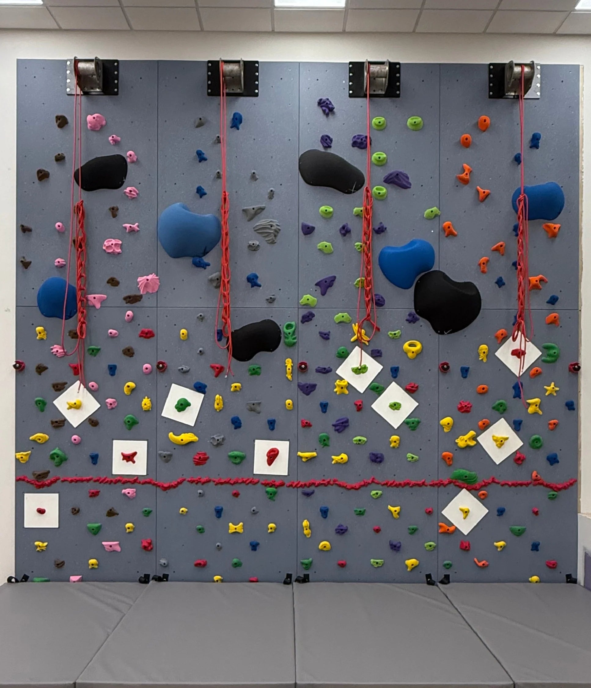 New York Kids Club climbing wall in New York, NY